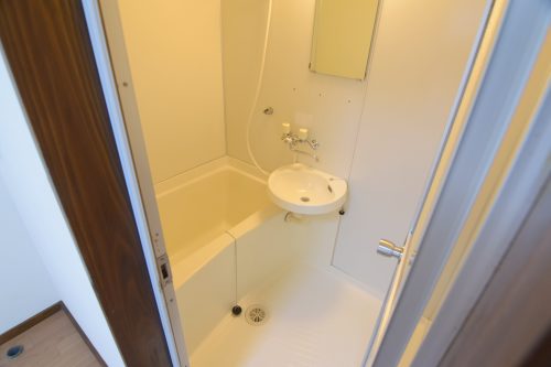 HLA10104.jpg