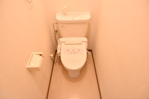 RB1012.jpg