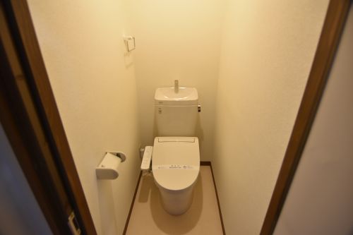 シャワートイレ