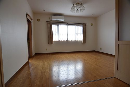洋室1
