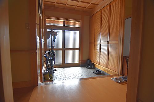 玄関