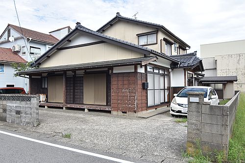 肴町貸家