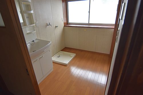 肴町貸家